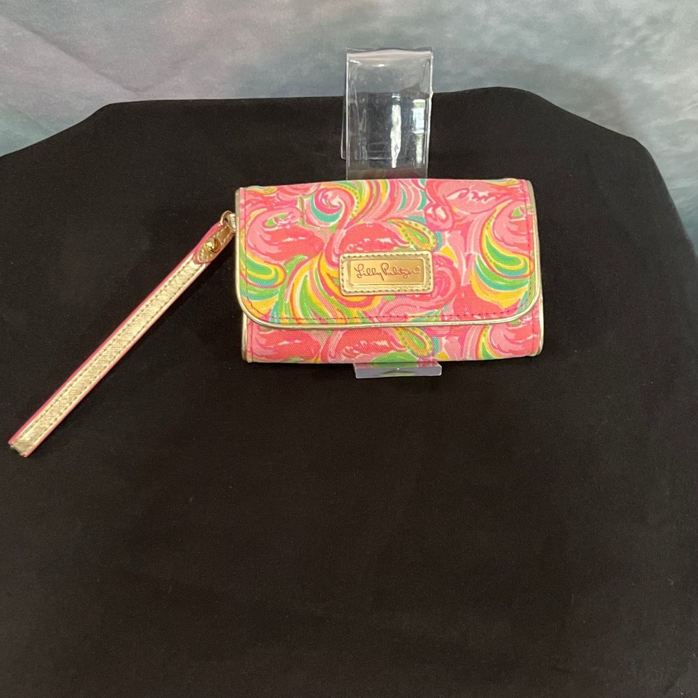 Lilly‎ Pulitzer It's a Keeper Pink Flamingo Canvas Wristlet Wallet Gold Trim